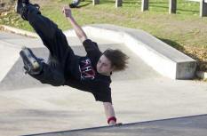 one handed stunt