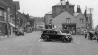 Parking in Aldeburgh High Street 1940s? 1950s?